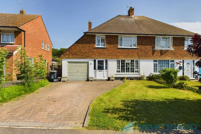 Elmshurst Gardens, Tonbridge TN10 3 bed semi