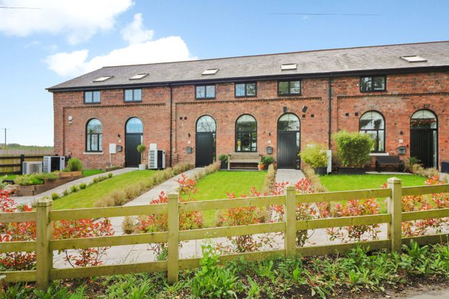 2 bed terraced house