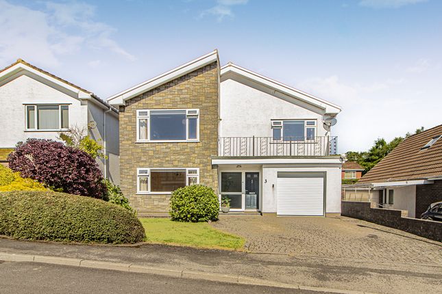 4 bed detached house