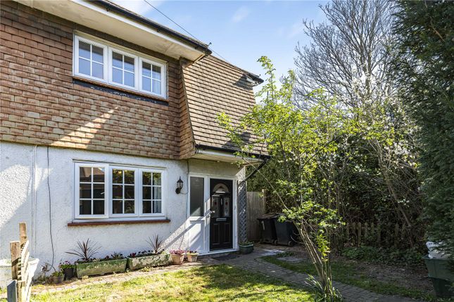 Yewdale Close, Bromley, BR1 2 bed semi