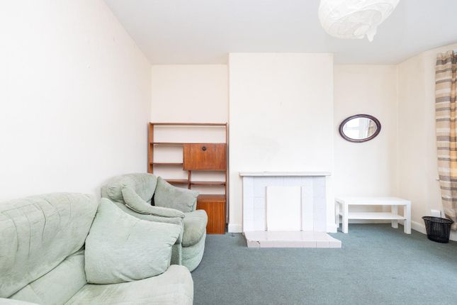 3 bed terraced house