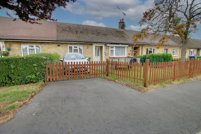 2 bedroom terraced bungalow for sale