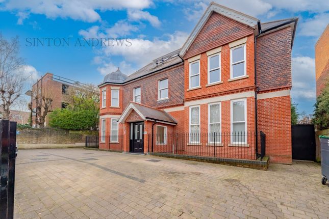 60 Eaton Rise, Ealing, W5 3 bed flat for sale