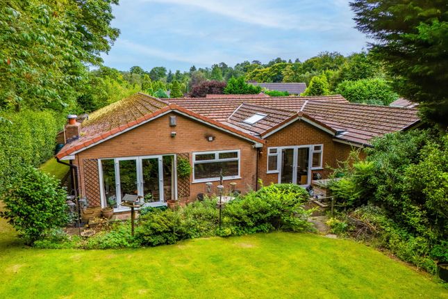 Pinehurst, Macclesfield SK10 3 bed detached bungalow for sale