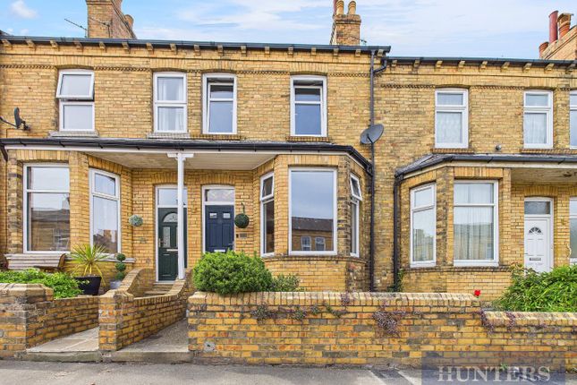 Elmville Avenue, Scarborough 2 bed terraced house for sale
