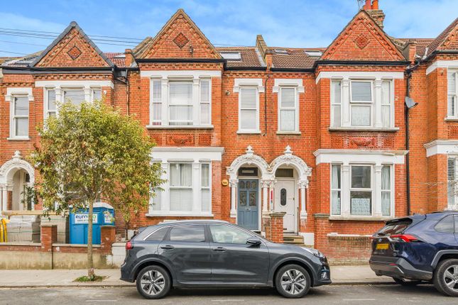 Kingscourt Road, Streatham, London, SW16 2 bed flat for sale