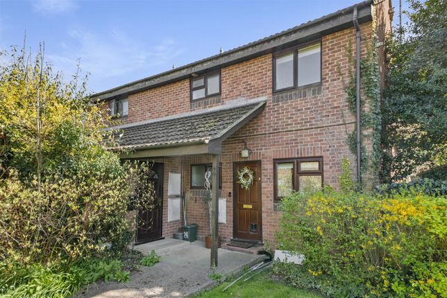 1 bedroom maisonette for sale