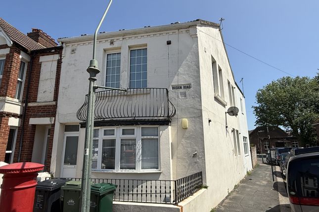 3 bed end terrace house