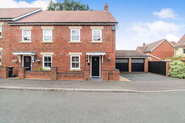 3 bed end terrace house
