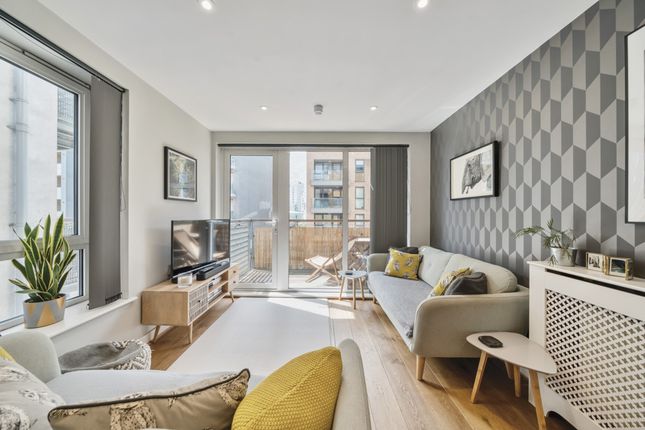 Norman Road, Greenwich 2 bed apartment for sale