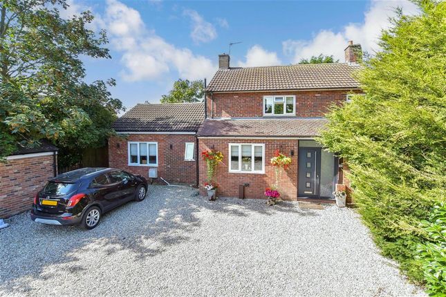 4 bed detached house