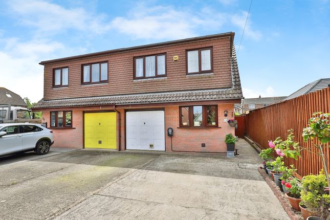 4 bedroom semi-detached house for sale