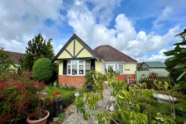 2 bedroom detached bungalow for sale