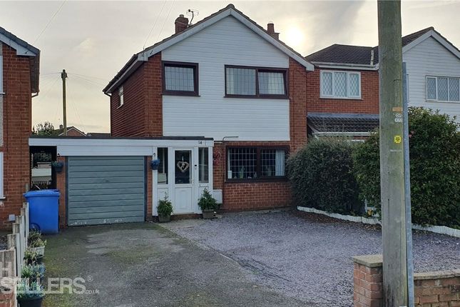 3 bed detached house