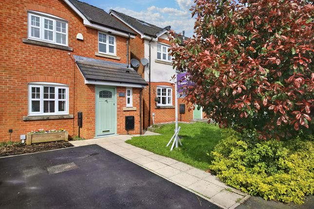 3 bed semi-detached house