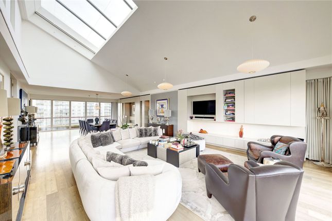 Thames Quay, Chelsea Harbour, SW10 4 bed maisonette for sale