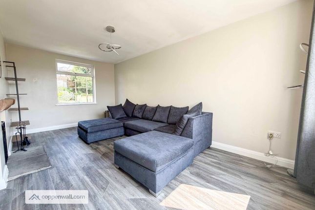 Thorn Gardens, Bacup, Rossendale 3 bed semi