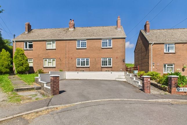 3 bed semi-detached house
