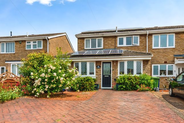 3 bed end terrace house