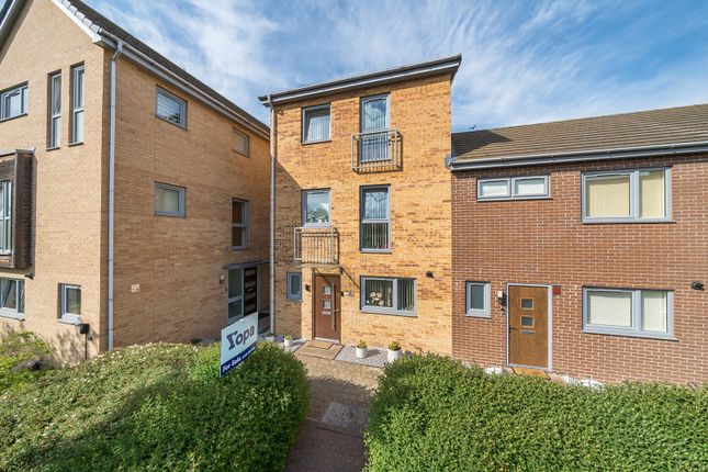 Rambler Lane, Dartford, Kent 5 bed end of terrace house for sale