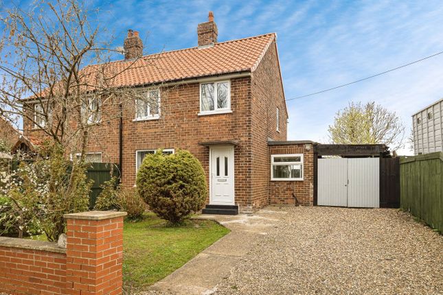 2 bedroom semi-detached house for sale