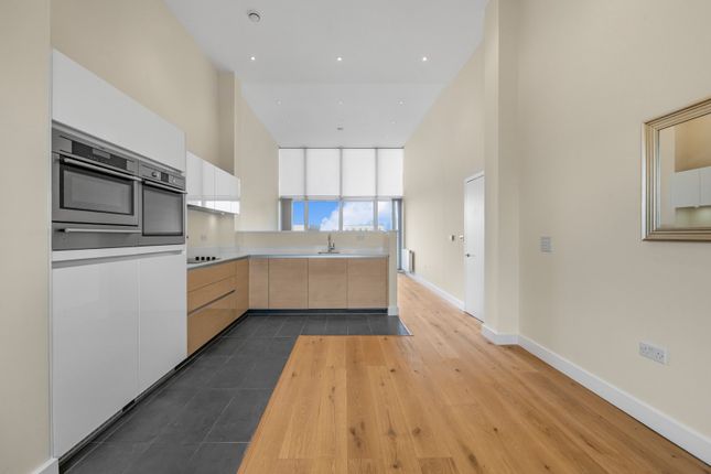 Barquentine Heights, 4 Peartree Way... 3 bed maisonette for sale