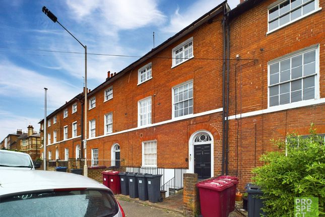 Russell Street, Reading, Berkshire, RG1 1 bed apartment for sale