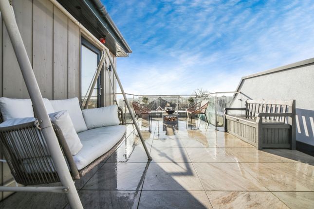4 bedroom town house for sale