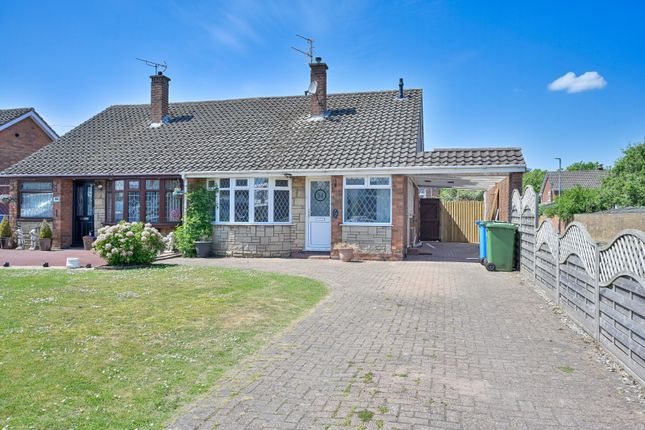 2 bedroom semi-detached bungalow for sale
