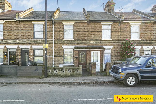 Lincoln Road, Enfield 3 bed terraced house for sale