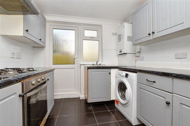 3 bed flat