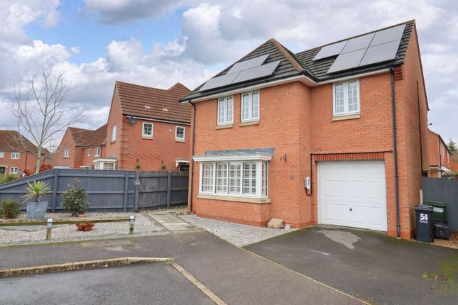 4 bed detached house