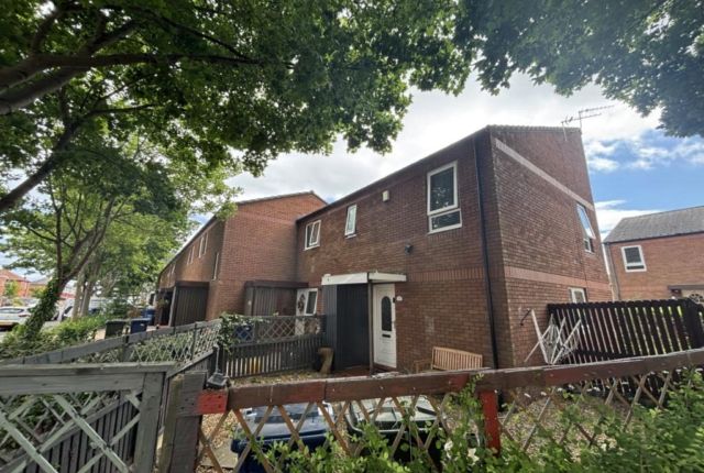Blackwell Avenue Walker Newcastle... 2 bed flat for sale