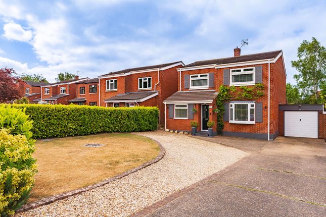 4 bed detached house