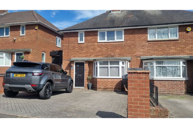 2 bedroom semi-detached house for sale