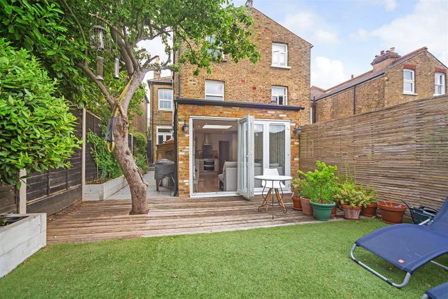 Wolfington Road, London 3 bed flat for sale