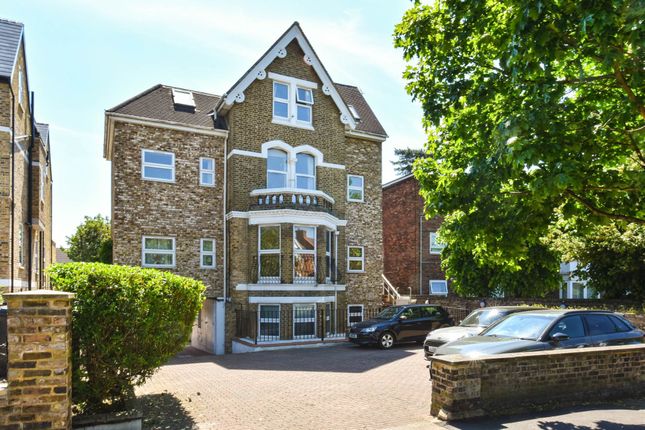 2 bed flat
