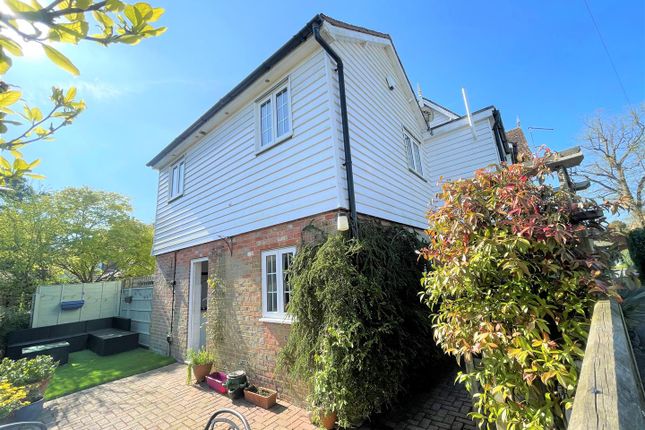 3 bed semi-detached house