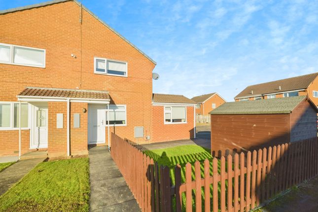1 bedroom cluster house for sale