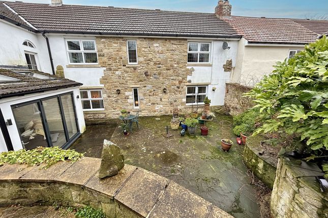 Pennyfine Road, Sunniside, Newcastle... 4 bed semi
