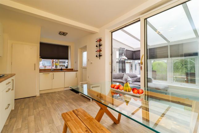 Manor Rise, Wakefield WF2 3 bed semi