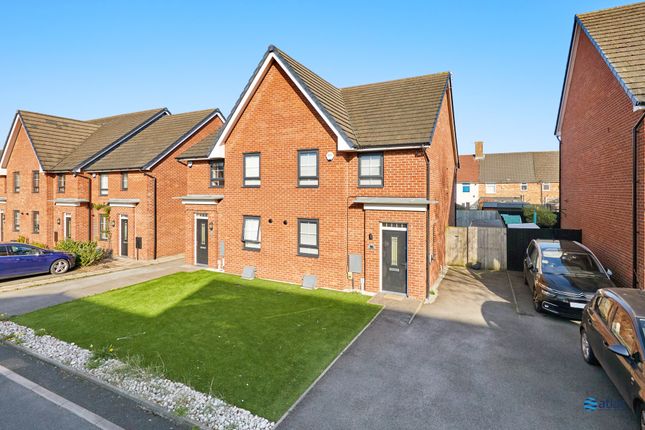 4 bedroom semi-detached house for sale