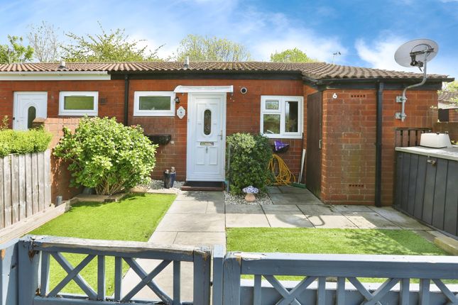 1 bedroom terraced bungalow for sale
