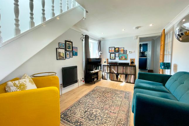 2 bed end terrace house