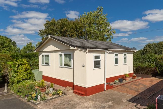 2 bedroom detached house for sale