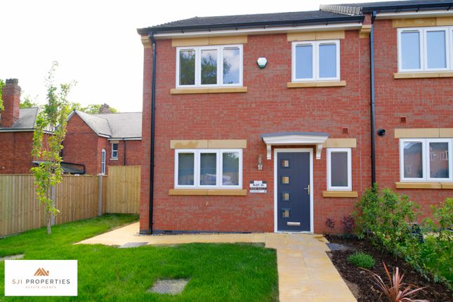 3 bedroom end of terrace house for sale