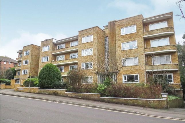 2 bedroom ground floor flat for sale