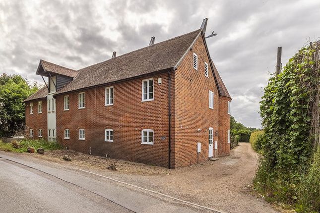 5 bed semi-detached house