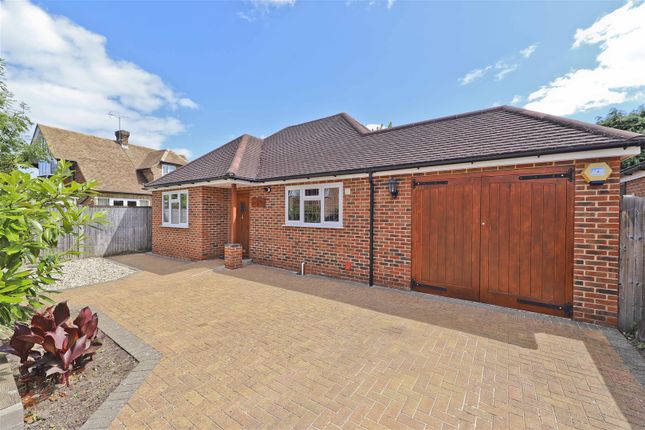 2 bedroom detached bungalow for sale