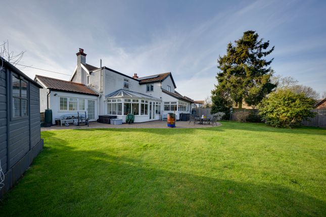 Falkenham Road, Ipswich IP10 4 bed detached house for sale